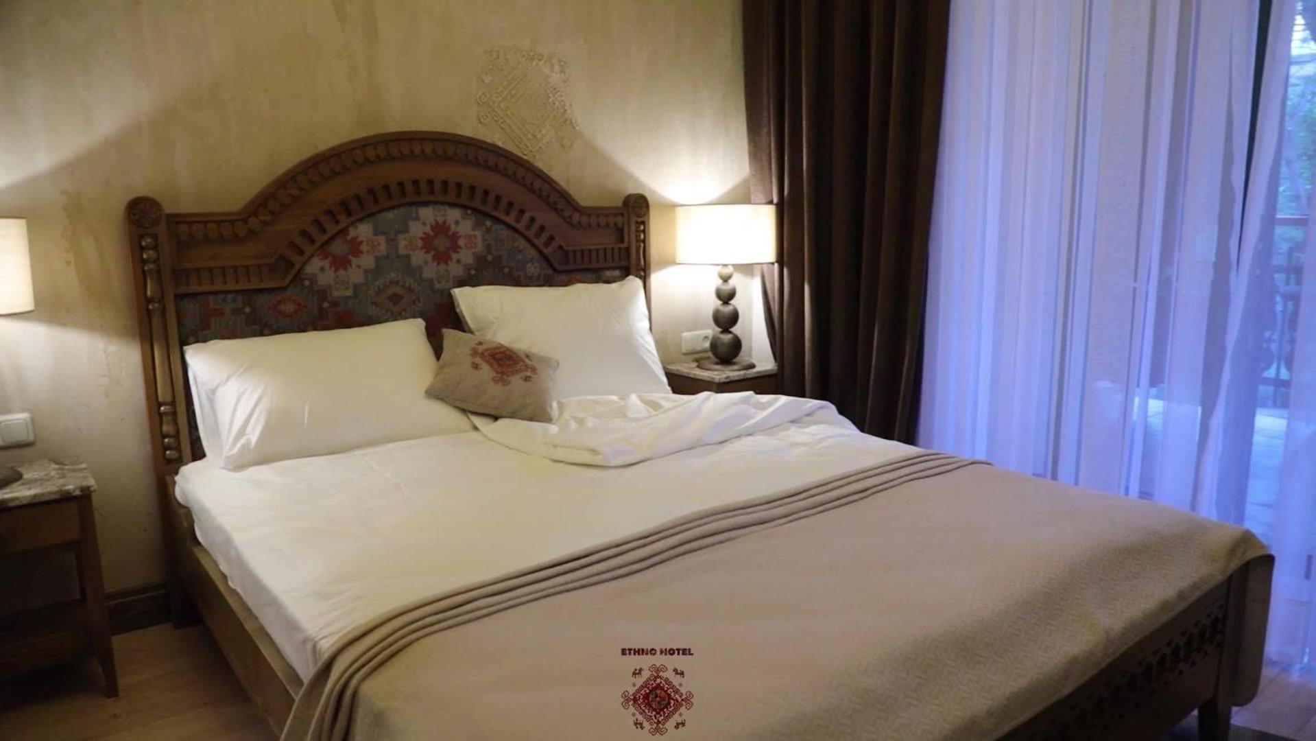 Boutique Ethno Hotel Gjoumri Kültér fotó